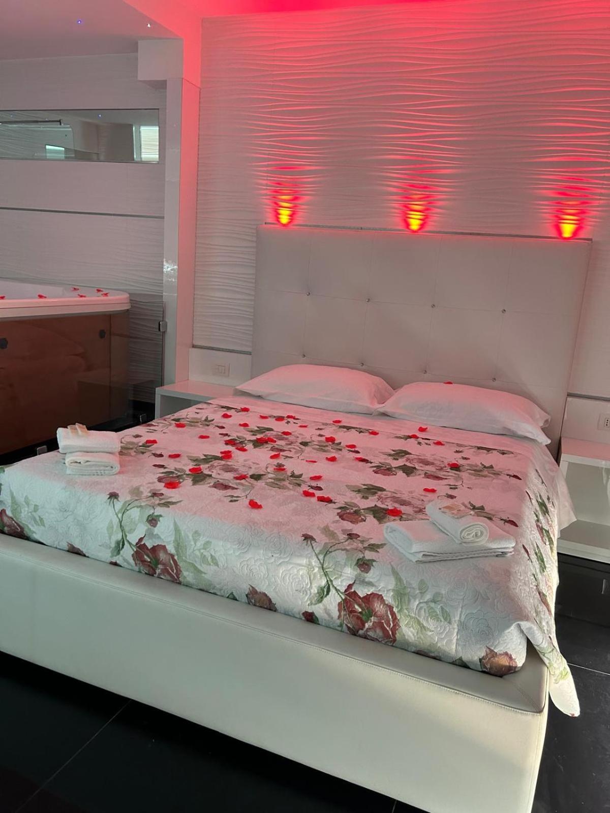 Affittacamere Monti Porto Cesareo Ngoại thất bức ảnh