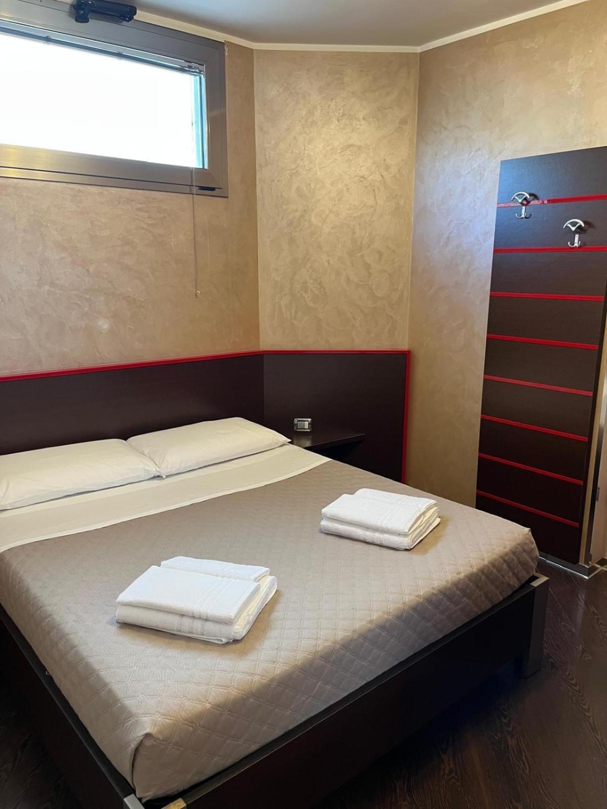 Affittacamere Monti Porto Cesareo Ngoại thất bức ảnh