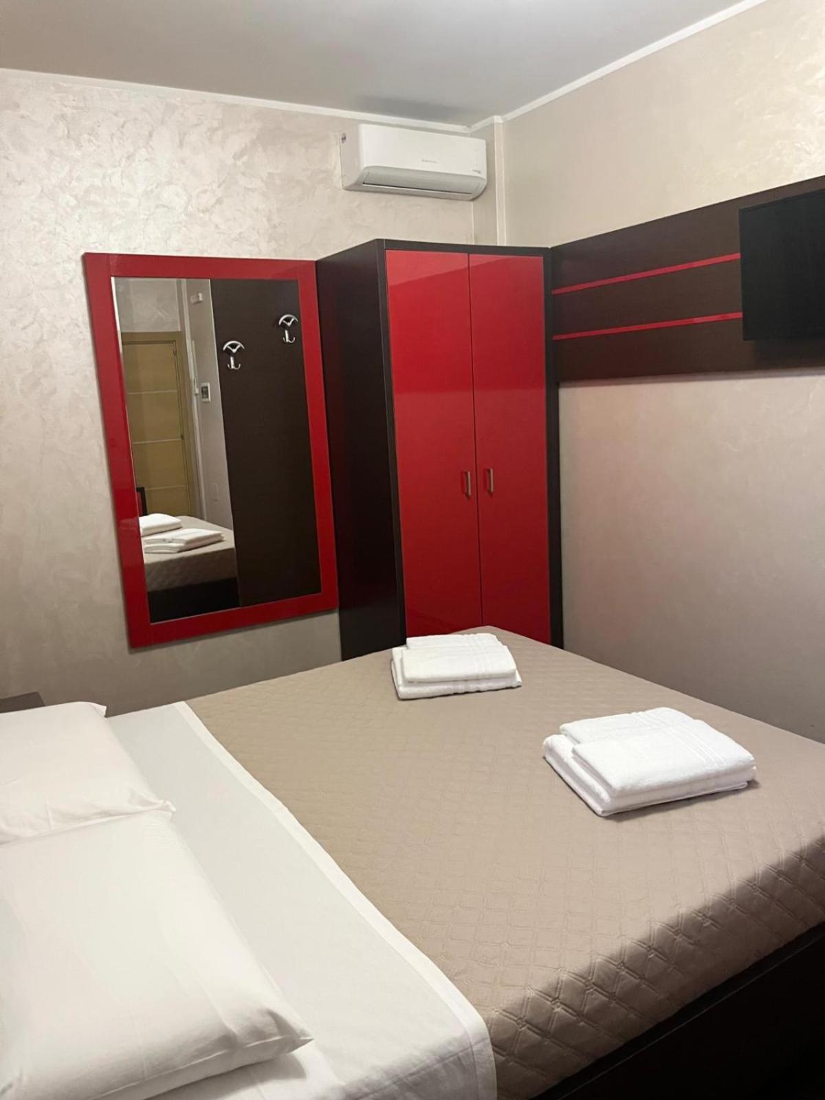 Affittacamere Monti Porto Cesareo Ngoại thất bức ảnh